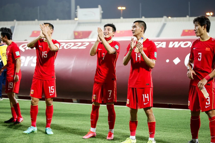 Tuyển Trung Quốc đi tiếp với tư cách đội nhì bảng xuất sắc nhất, khả năng cao chạm trán Việt Nam tại vòng loại World Cup - Ảnh 2.
