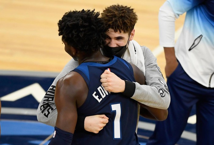 LaMelo Ball xuất sắc chiến thắng danh hiệu 