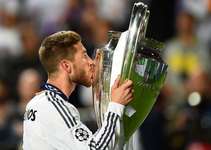 Sergio Ramos bật khóc trong ngày tuyên bố chia tay Real Madrid - Ảnh 3.