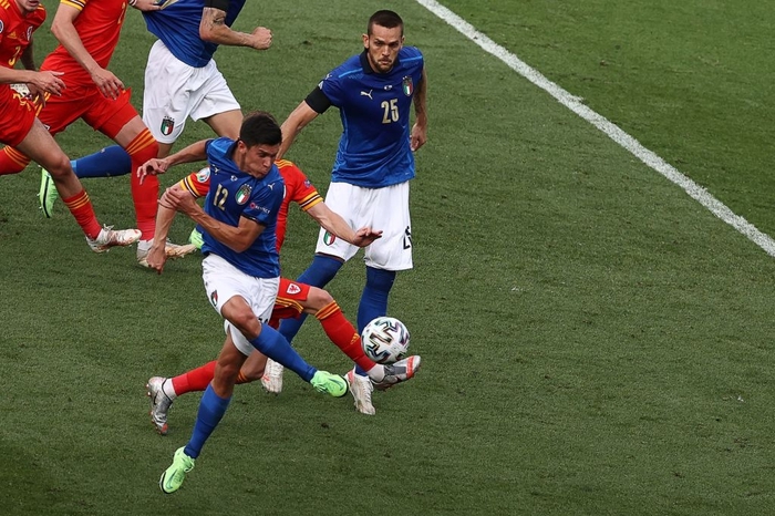Đánh bại Xứ Wales với tỉ số 1-0, ĐT Italy tiến vào vòng 1/8 với chuỗi trận bất bại - Ảnh 5.
