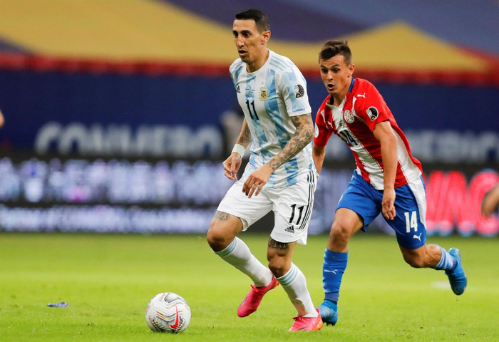 Tuyển Argentina thắng tối thiểu Paraguay để lên đầu bảng Copa America - Ảnh 4.