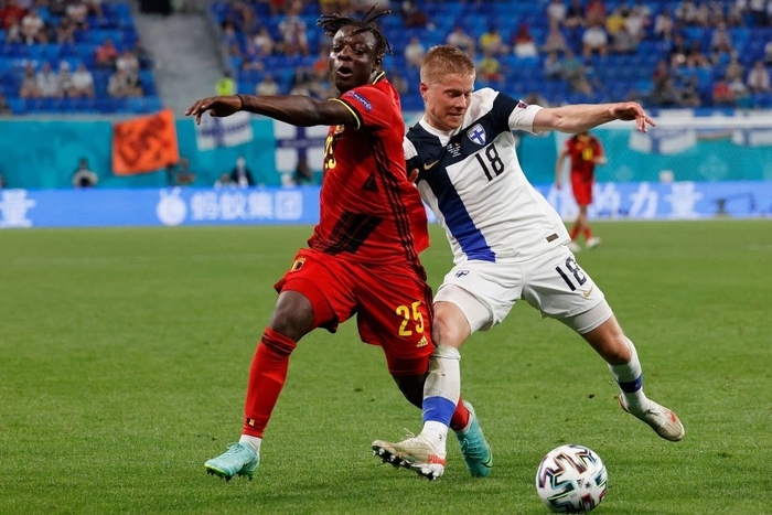 Thắng nhẹ nhàng 2-0 trước Phần Lan, tuyển Bỉ hiên ngang bước vào vòng knock-out với 3 trận toàn thắng - Ảnh 2.