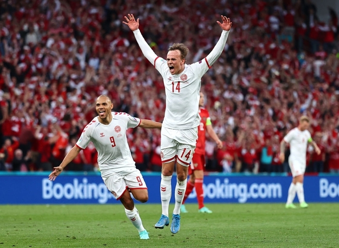 Con mưa bàn thắng đưa ĐT Đan Mạch vào vòng 1/8 Euro 2020 - Ảnh 7.
