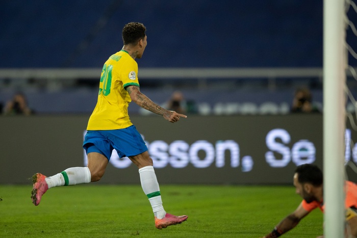 Brazil thắng nghẹt thở ở phút bù giờ thứ 10 - Ảnh 8.