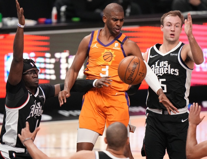 Chris Paul trở lại, Phoenix Suns vẫn nhận trái đắng trên sân nhà của Los Angeles Clippers - Ảnh 1.