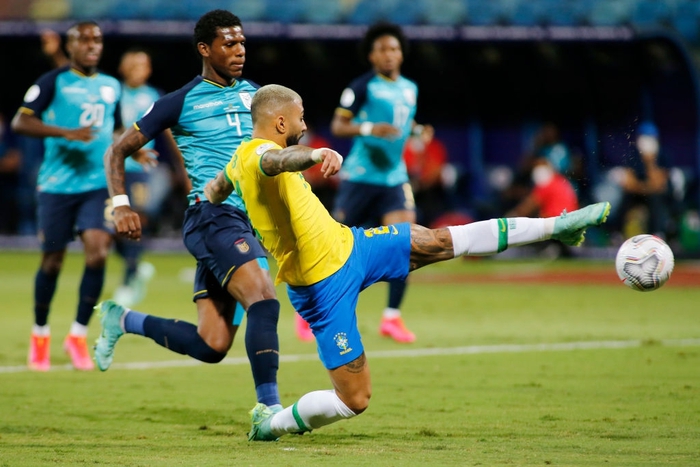 Cầm hoà thành công Brazil, Ecuador lách qua khe cửa hẹp giành vé đi tiếp tại Copa America 2021 - Ảnh 3.