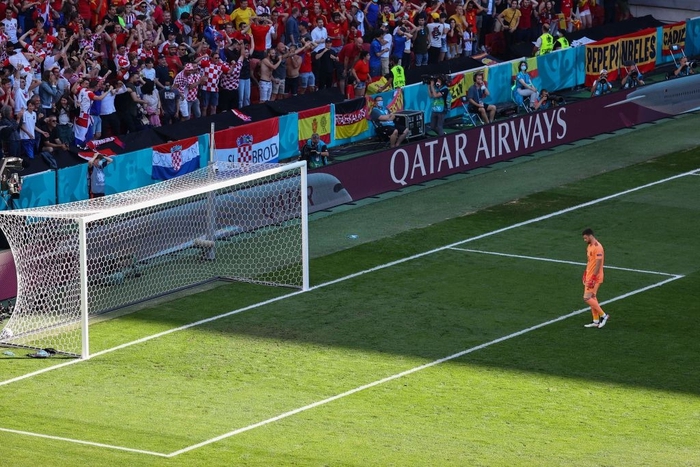 &quot;Chân gỗ&quot; Alvaro Morata lên tiếng đúng lúc, Tây Ban Nha vượt qua Croatia 5-3 sau 120 phút mãn nhãn - Ảnh 3.