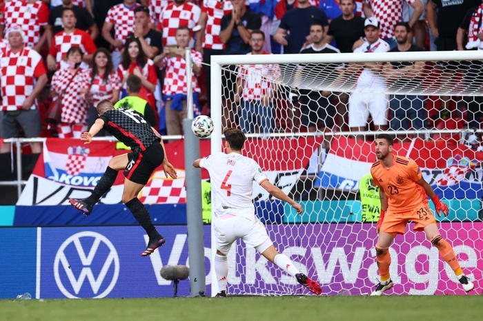 &quot;Chân gỗ&quot; Alvaro Morata lên tiếng đúng lúc, Tây Ban Nha vượt qua Croatia 5-3 sau 120 phút mãn nhãn - Ảnh 9.