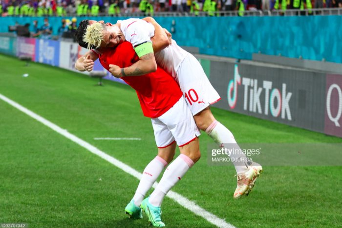 Cầu thủ Thuỵ Sĩ sung sướng vỡ oà sau khi loại đương kim vô địch thế giới Pháp khỏi Euro 2020 - Ảnh 7.