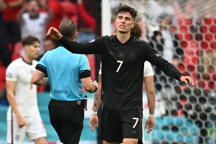 Tuyển thủ Đức thất vọng ê chề sau khi phải dừng bước tại Euro 2020 - Ảnh 8.