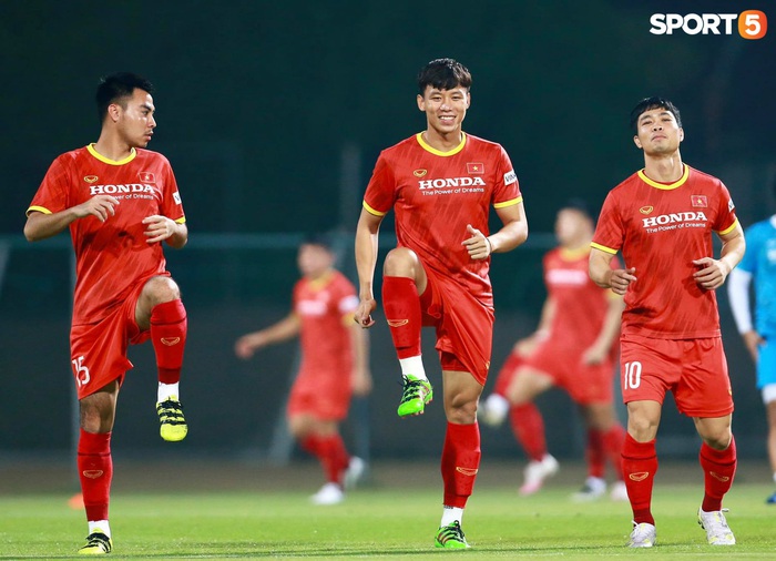Báo chí tiết lộ điểm yếu của Indonesia trước trận gặp đội tuyển Việt Nam - Ảnh 2.