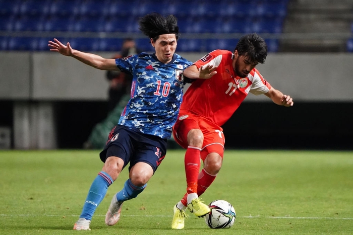 Vùi dập Tajikistan 4-1, Nhật Bản nối dài mạch thắng ở vòng loại World Cup 2022 - Ảnh 6.