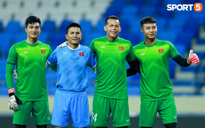 Tuyển Việt Nam mặc áo không số, giấu bài kỹ trước trận gặp Indonesia - Ảnh 7.