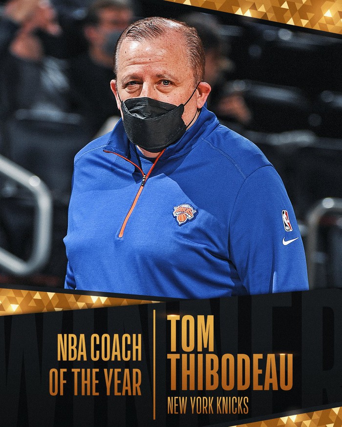 Tom Thibodeau: từ cậu bé hâm mộ New York Knicks 50 năm trước đến danh hiệu HLV xuất sắc nhất 2021 - Ảnh 1.