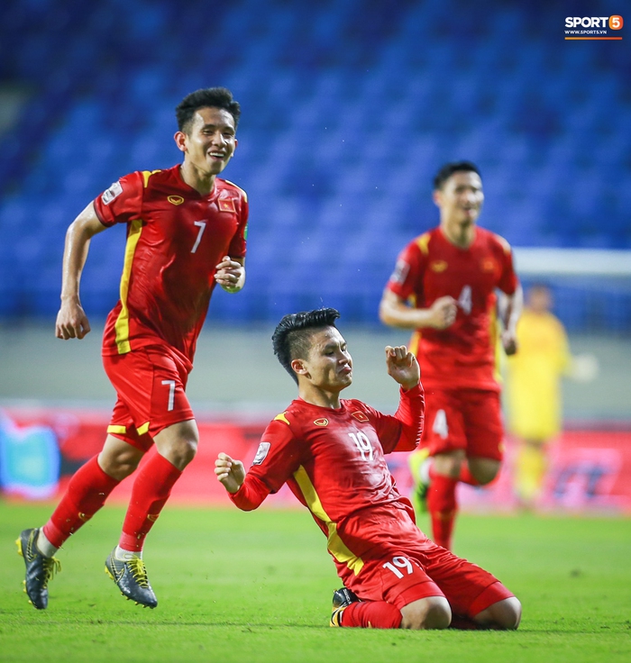 Văn Thanh và Hồng Duy - đôi cánh rồng vàng của đội tuyển Việt Nam - Ảnh 3.