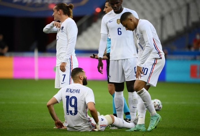 Giroud lập cú đúp trong ngày Benzema dính chấn thương, Pháp thắng trận giao hữu cuối trước Euro - Ảnh 7.