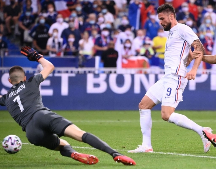 Giroud lập cú đúp trong ngày Benzema dính chấn thương, Pháp thắng trận giao hữu cuối trước Euro - Ảnh 11.