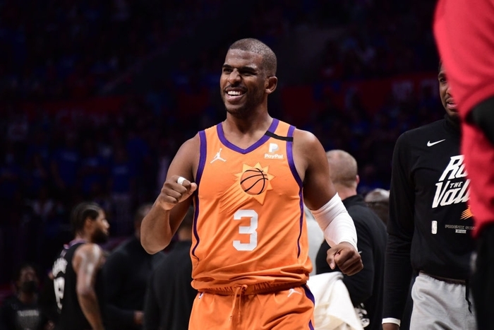 Phoenix Suns hủy diệt Los Angeles Clippers, Chris Paul lần đầu lọt vào NBA Finals ở tuổi 36 - Ảnh 3.