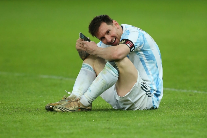 Khoảnh khắc đầy xúc động khi Messi gọi Facetime với vợ con sau chức vô địch Copa America - Ảnh 3.
