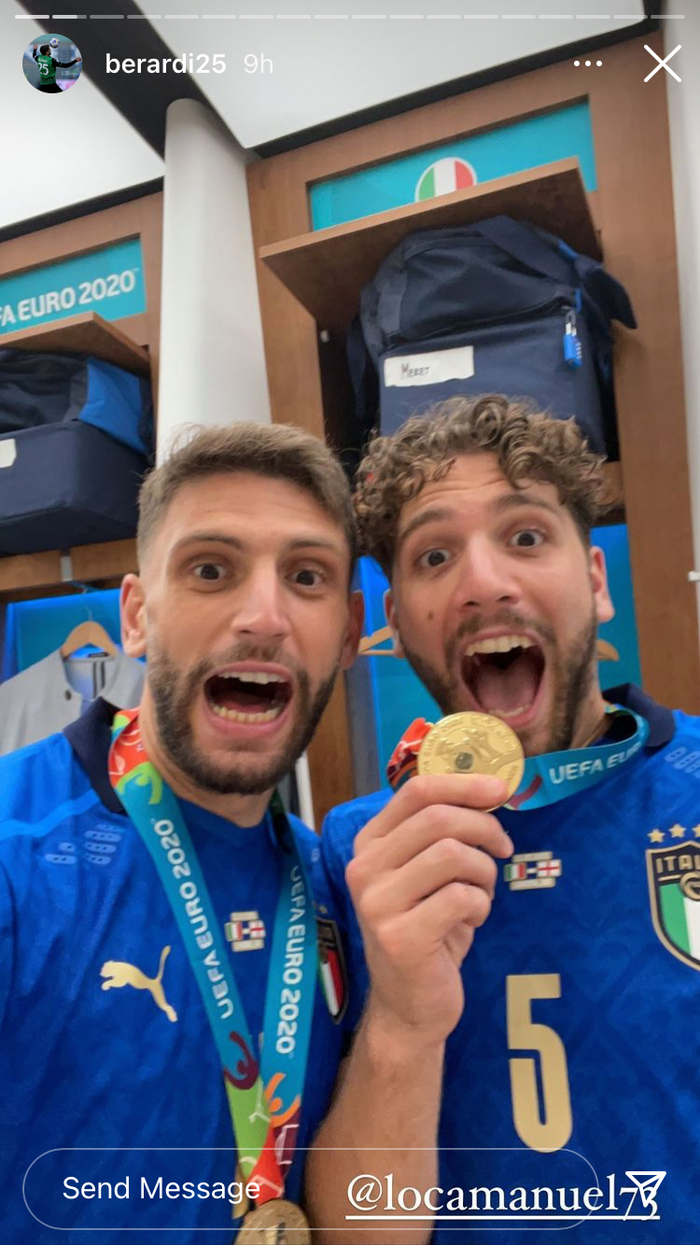 Cầu thủ Italy quẩy tưng bừng trên MXH sau chức vô địch Euro 2020 - Ảnh 7.