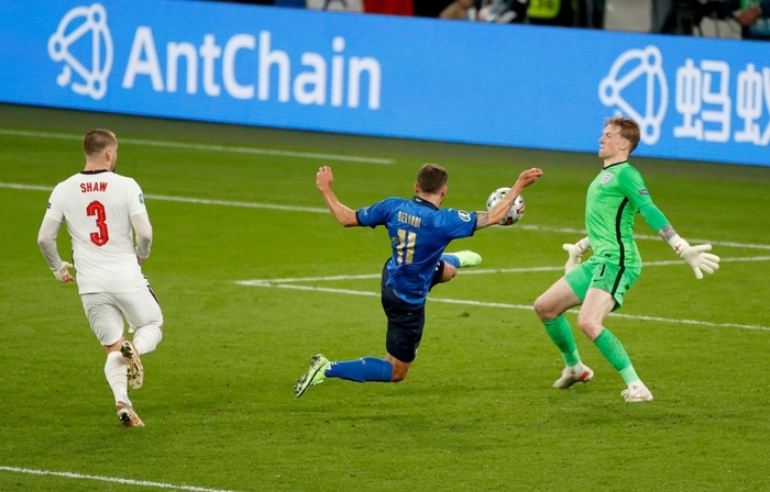 Đánh bại tuyển Anh nghẹt thở trong loạt luân lưu, Ý chính thức lên ngôi tại Euro 2020 - Ảnh 6.