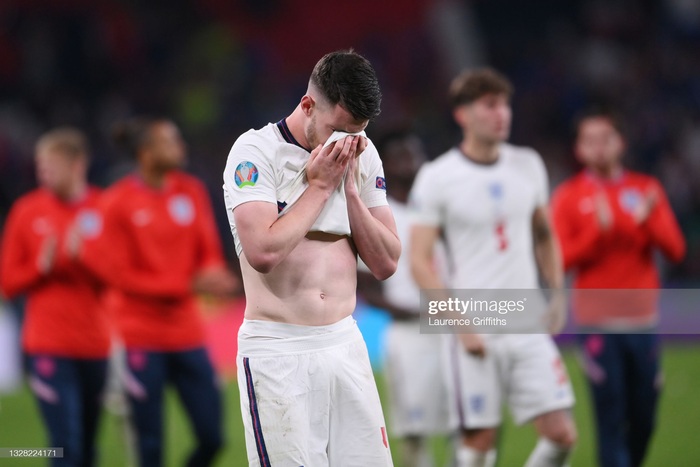 Đội tuyển Anh sau trận chung kết Euro 2020: &quot;Khi người trẻ khóc&quot; - Ảnh 11.