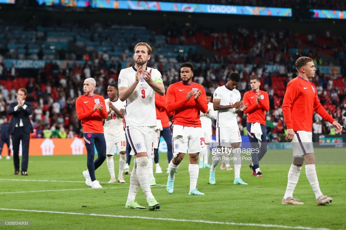 Đội tuyển Anh sau trận chung kết Euro 2020: &quot;Khi người trẻ khóc&quot; - Ảnh 13.