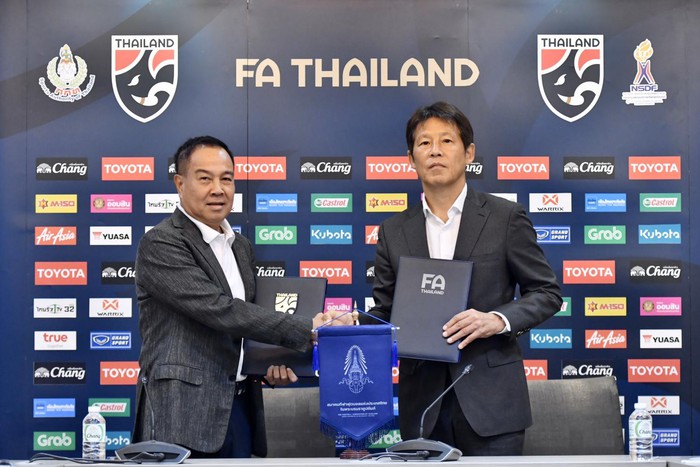 HLV Akira Nishino khẳng định không có chuyện cắt liên lạc với FA Thái Lan - Ảnh 1.