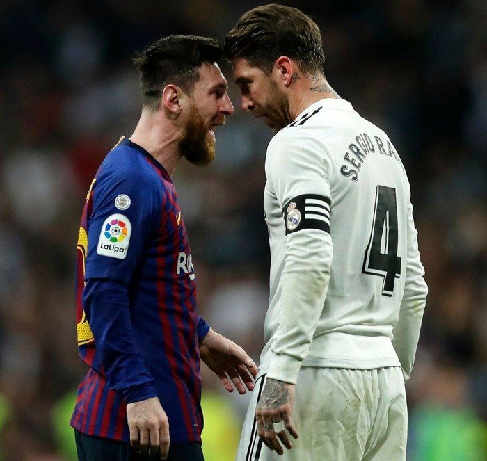 Ramos muốn làm đồng đội với Lionel Messi, tiết lộ nhân vật nhắn tin động viên mình chuyển tới Paris Saint-Germain - Ảnh 2.