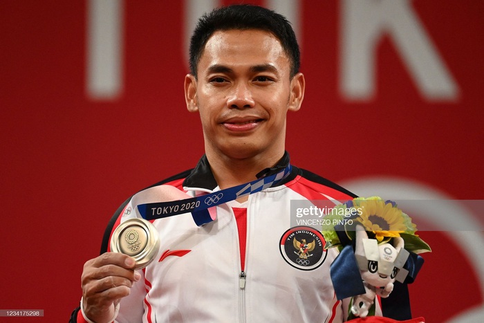 VĐV Indonesia lập 2 kỷ lục khó phá vỡ ở Đông Nam Á sau khi giành HCB Olympic Tokyo 2020 - Ảnh 1.
