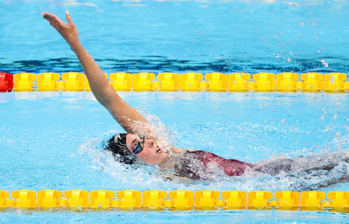 Olympic 2020 – Bơi lội: Kỷ lục Olympic bị phá BA lần chỉ trong 7 phút! - Ảnh 2.