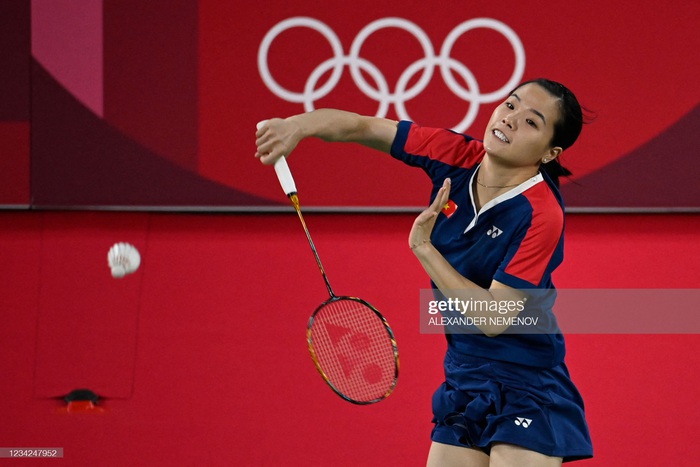 Tay vợt Nguyễn Thùy Linh: 