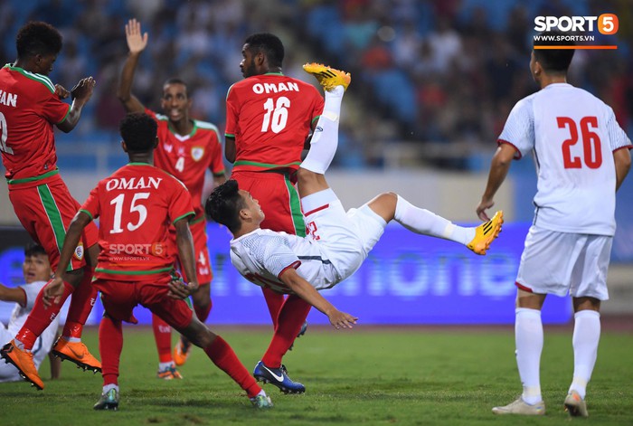 Oman ban hành lệnh cấm nhập cảnh với Việt Nam trước khi đối đầu tại vòng loại thứ 3 World Cup 2022 - Ảnh 1.