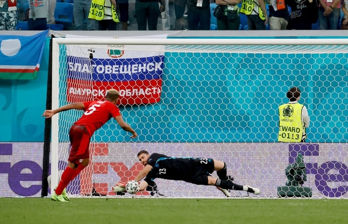 Đánh bại Thụy Sỹ nghẹt thở ở loạt luân lưu, Tây Ban Nha vào bán kết Euro 2020 - Ảnh 6.