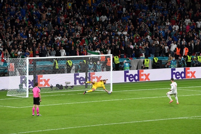 Hạ Tây Ban Nha trên chấm luân lưu, Italy vào chung kết Euro 2020 - Ảnh 10.