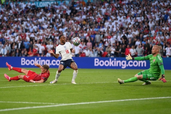 Vất vả vượt qua Đan Mạch sau 120 phút, tuyển Anh lần đầu tiên trong lịch sử lọt vào trận chung kết Euro - Ảnh 5.