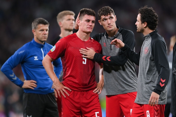 Người hùng Đan Mạch rơi nước mắt tiếc nuối khi để tuột tấm vé chung kết Euro 2020 - Ảnh 4.
