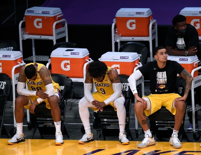 Kyle Kuzma đổ trách nhiệm cho HLV trưởng vì màn trình diễn của mình - Ảnh 4.