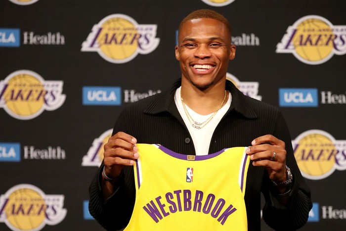Russell Westbrook chính thức cập bến, Los Angeles Lakers sẽ chơi như thế nào ở mùa giải mới? - Ảnh 1.