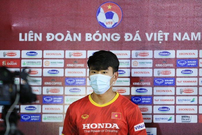 Tiền đạo Nhâm Mạnh Dũng: &quot;Không quan trọng bảng đấu dễ hay khó, đội tuyển U22 Việt Nam vẫn sẽ tập trung hết mình&quot; - Ảnh 2.