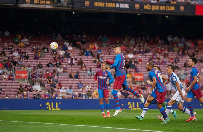 Vắng Messi, Barca vẫn thắng &quot;ầm ầm&quot; trận ra quân La Liga - Ảnh 3.