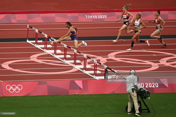 Trực tiếp Olympic Tokyo 2020: Quách Thị Lan tranh tài ở bán kết nội dung 400m vượt rào  - Ảnh 2.