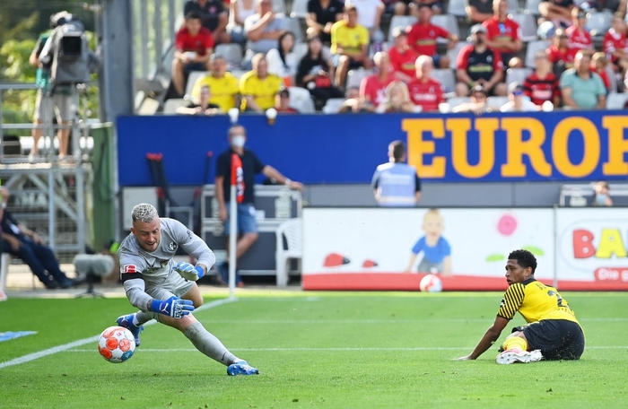 Haaland tịt ngòi, Dortmund nhận thất bại đầu tiên tại Bundesliga - Ảnh 7.