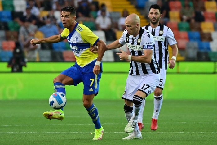 Thủ môn tấu hài khó đỡ, Juventus mất điểm cay đắng dù dẫn trước 2 bàn - Ảnh 7.