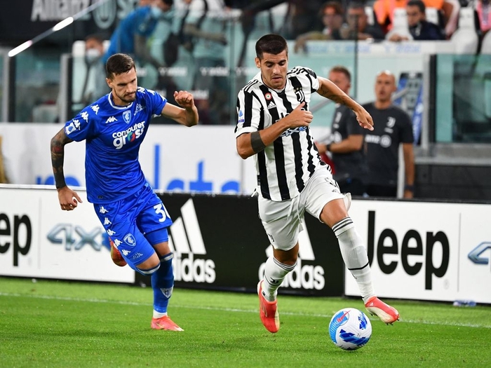 Juventus thất bại trước đối thủ &quot;tí hon&quot; ngay trên sân nhà - Ảnh 8.