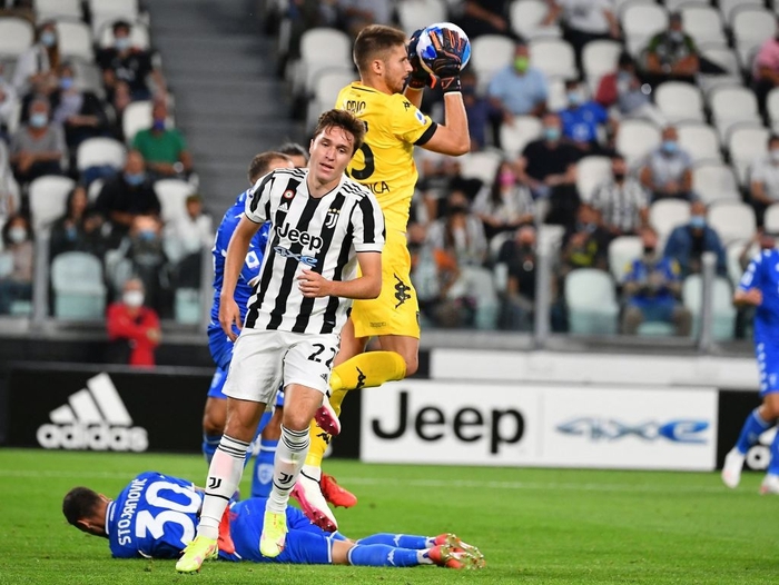 Juventus thất bại trước đối thủ &quot;tí hon&quot; ngay trên sân nhà - Ảnh 9.