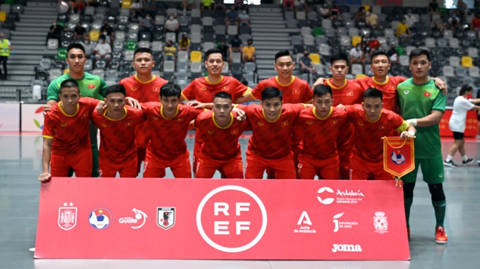 Futsal Việt Nam thất bại trước một Tây Ban Nha áp đảo - Ảnh 1.