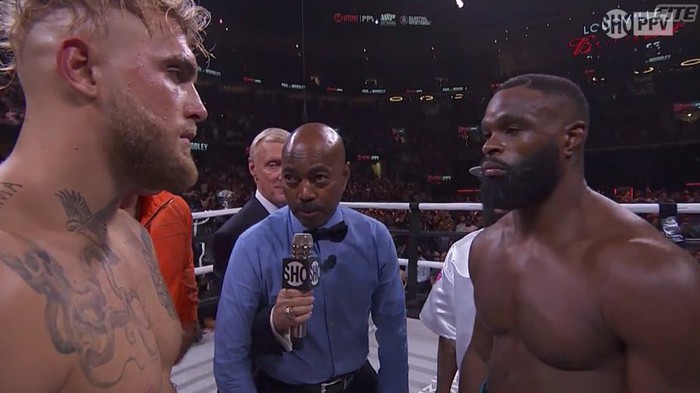 Trực tiếp Jake Paul vs Tyron Woodley: Trận đại chiến chính thức bắt đầu!! - Ảnh 2.