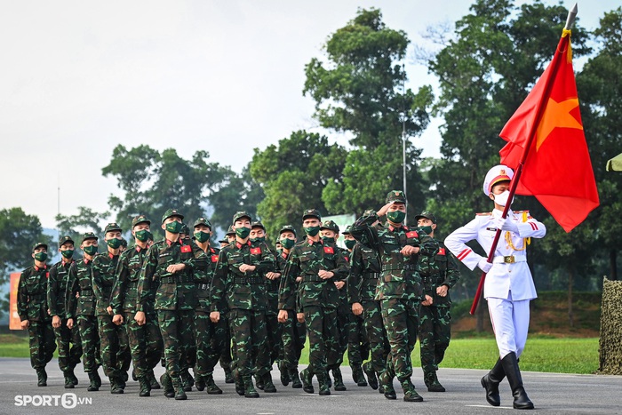 Khoảnh khắc ấn tượng trong Lễ khai mạc Army Games tại Việt Nam - Ảnh 6.