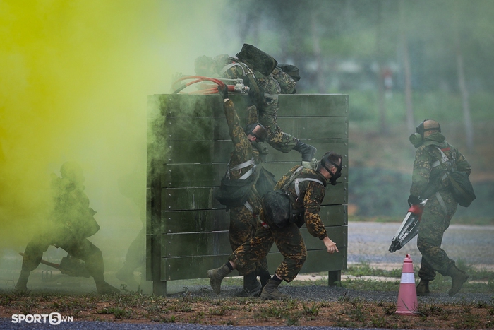 Khoảnh khắc ấn tượng trong Lễ khai mạc Army Games tại Việt Nam - Ảnh 14.